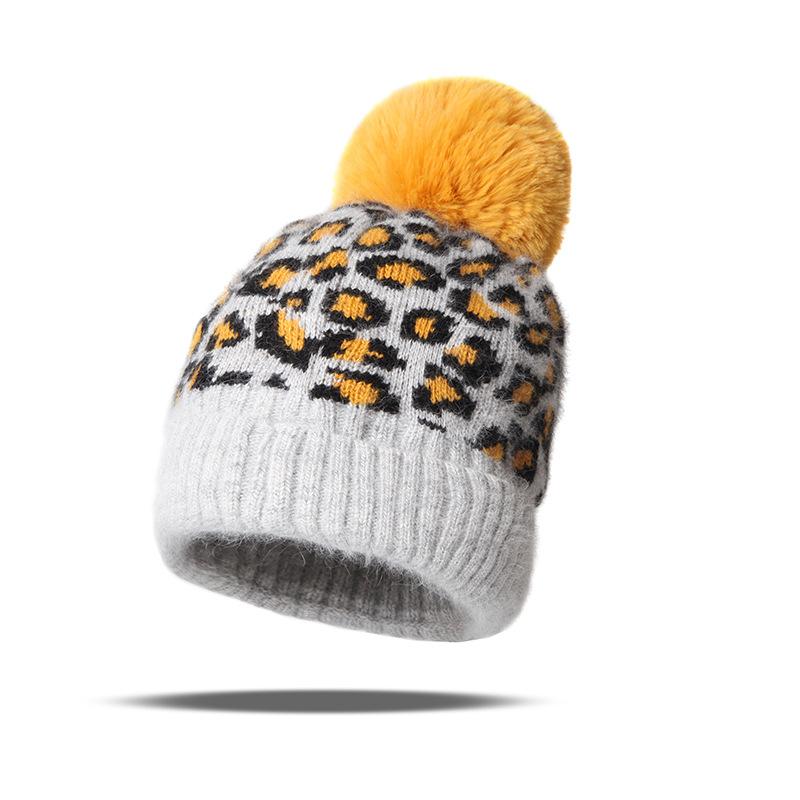Autumn and winter pullover hat children's leopard print cashmere jacquard knitted hat hairball wool hat light luxury fan