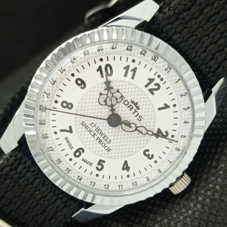 

REFURBISHED FORTIS WINDING SWISS MENS WRIST WHITE DIAL WATCH 622c-a416964-2 lot622c-a416964