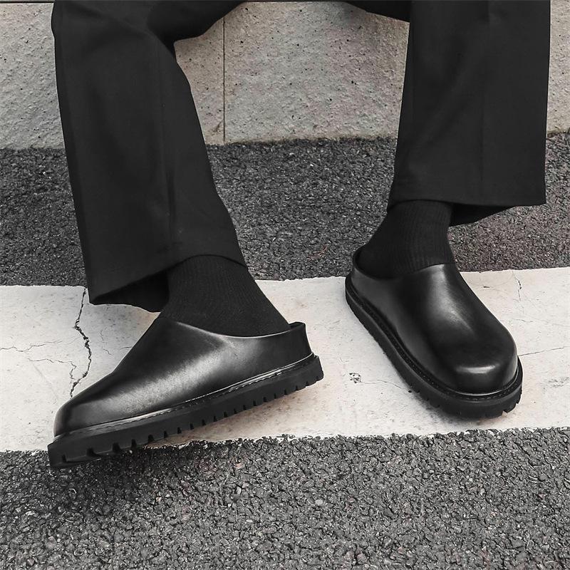 2025 neue Herren-Faulenzerschuhe einfache Fußlederschuhe Herren vielseitige schwarze Einschlupf-Freizeitschuhe 18887-J