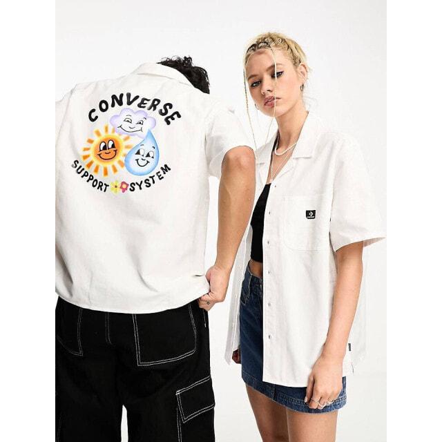 

Белая рубашка Converse с принтом на тыльной стороне