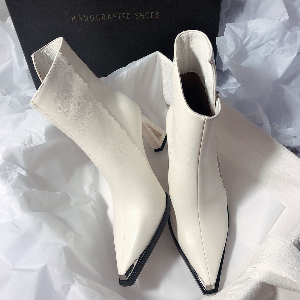 Temperament pointed side zipper 2025 autumn and winter new fashion versatile thick heel thin high heel temperament trendy cool short boots