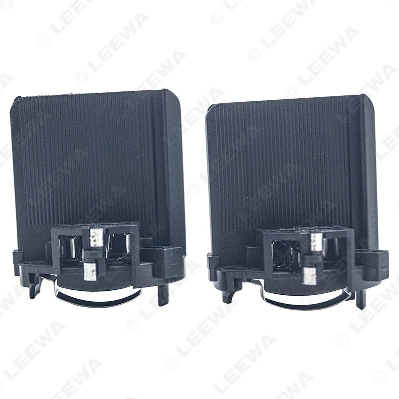VW Golf 7 Halogen Headlight Socket Holder H7 Bulb Adapter