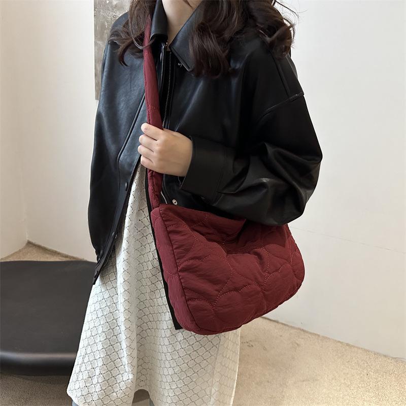 Large Capacity Autumn Winter Pleated Dumpling Shoulder Crossbody Bag
