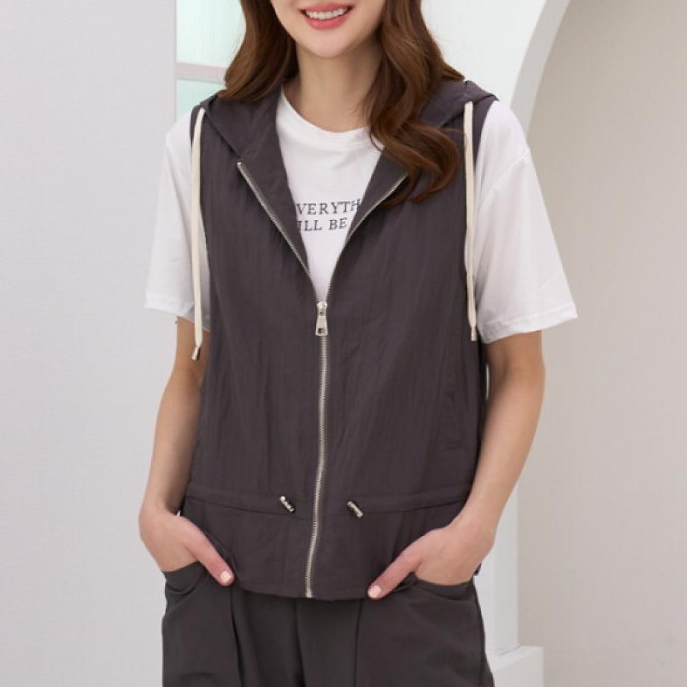 Dedra Men Tencel Hooded Short Vest Vee3009