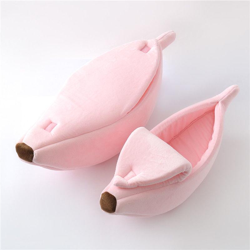Cozy Cat & Dog Nest: Winter Warmth & Summer Comfort Sleeping Bag for Pets