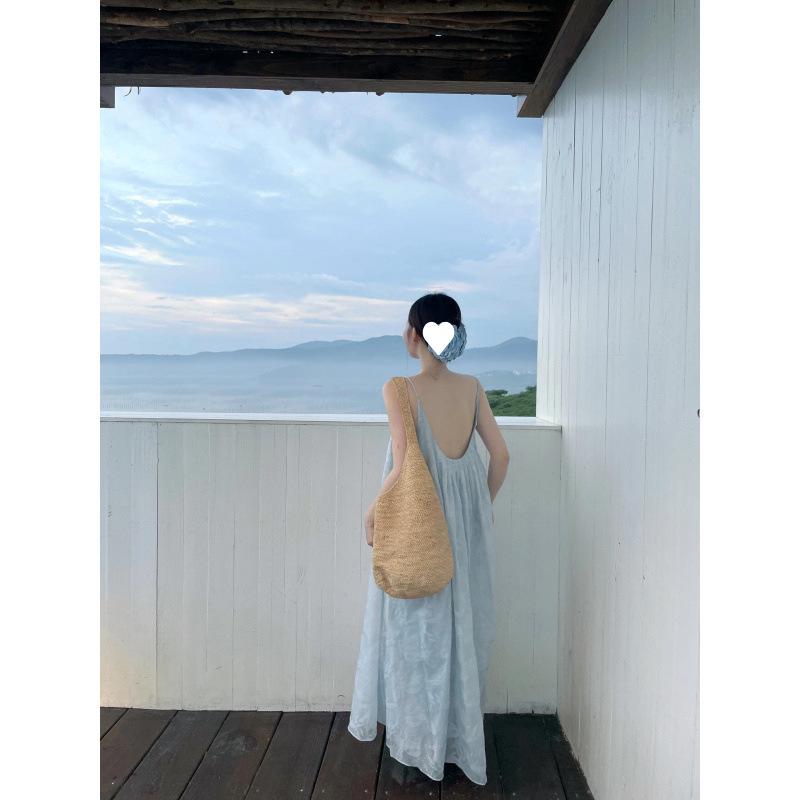 

Женское жаккардовое платье на тонких бретелях без спинки для пляжного отдыха - Приталенный длинный стиль для лета 2025 M