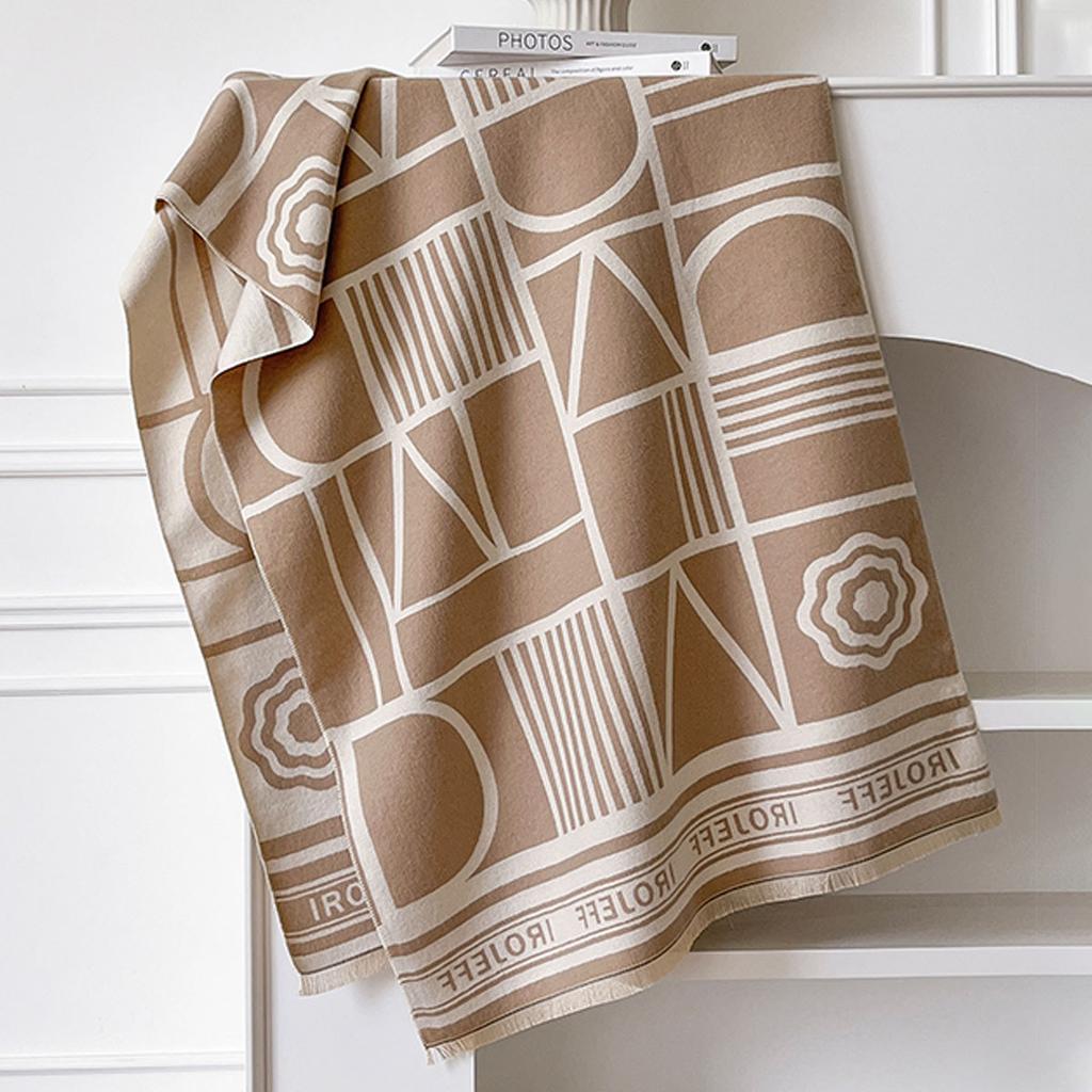 Autumn And Winter Trend Black And White Imitation Cashmere Scarf Printed Outer Shawl Women'S Personality Niche Big-Name Scarf Women