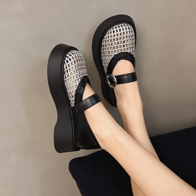 

Hollow woven through mesh women s word with single shoes sandals women s shallow mouth Mary Jane shoes hole 35 серебряный