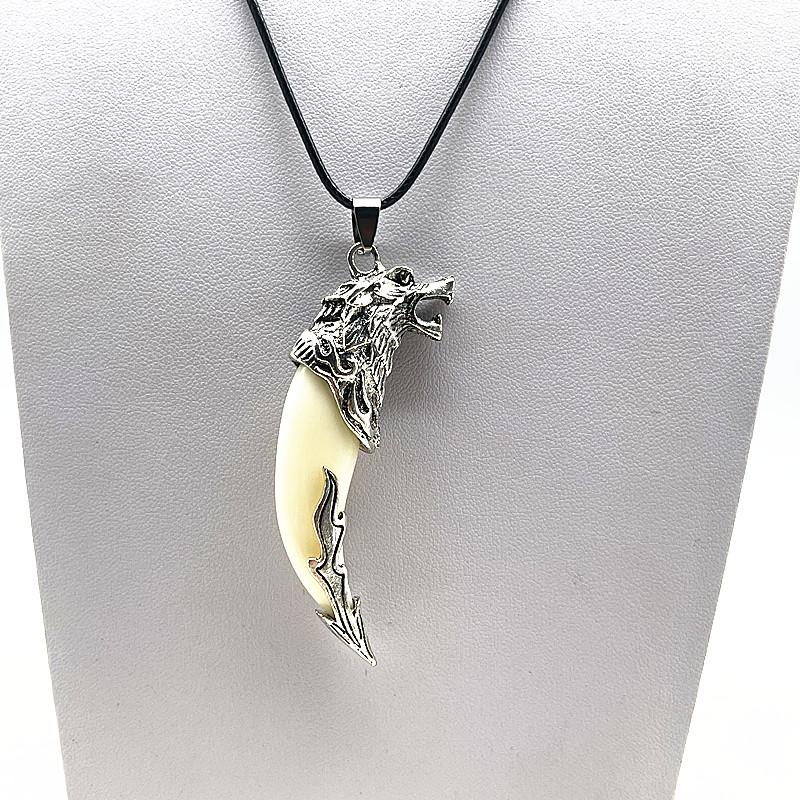 Fashion Brave Men's Pendant Necklace Vintage Bronze Wolf Tooth Alloy Pendant Necklace Fashion Choker Jewelry