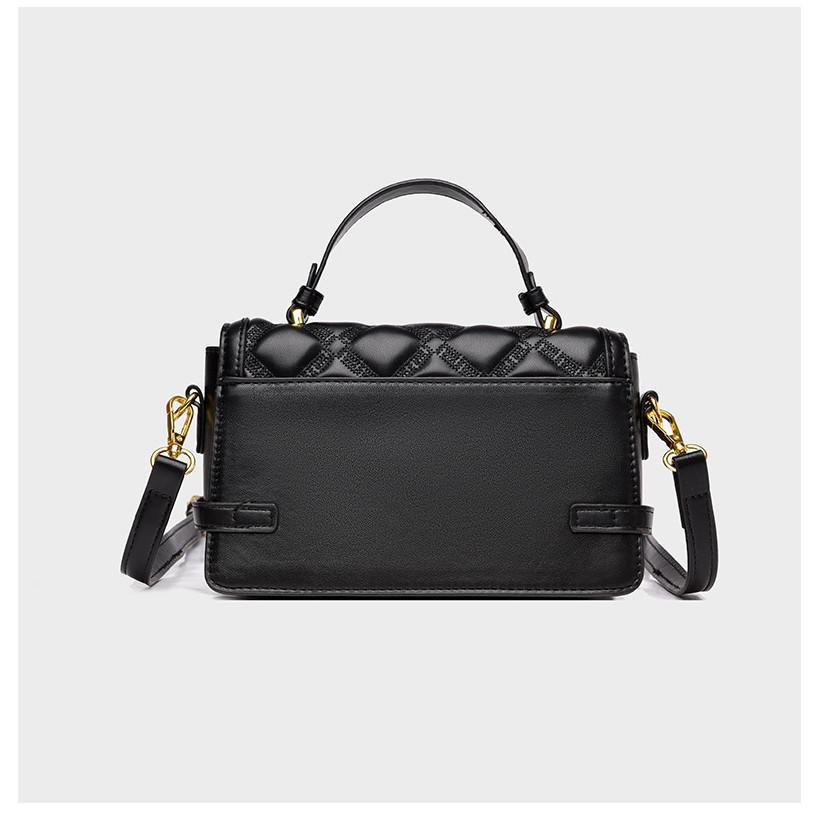 IELGY Niche Fashion Diamond Chain Bag Texture Portable Small Square Bag