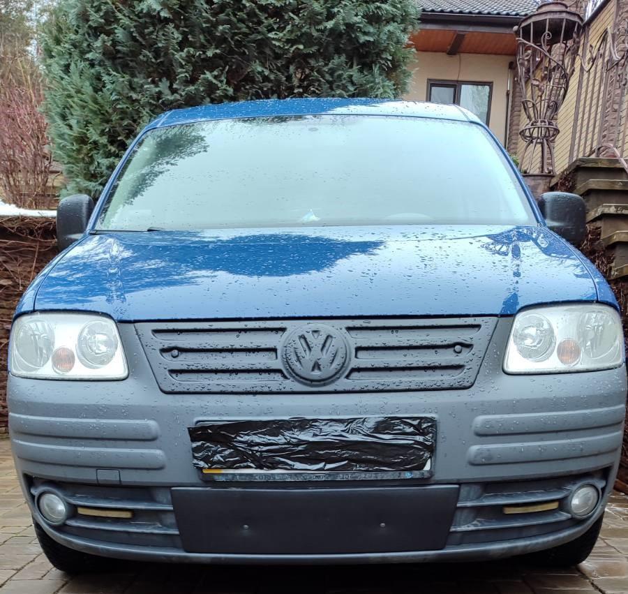 

Зимняя накладка на решетку (нижняя) Глянцевая для Volkswagen Caddy 2004-2010 гг