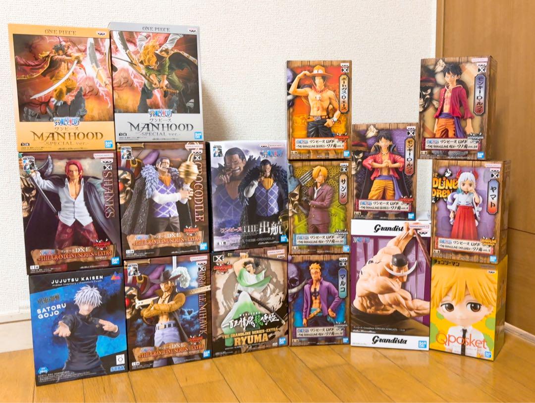 

[USED] One Piece and other figures bundled together 16 items