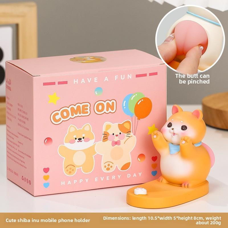 Pig Butt Resin Phone Stand For Office Desk With Unique Design Suitable For Giftgiving