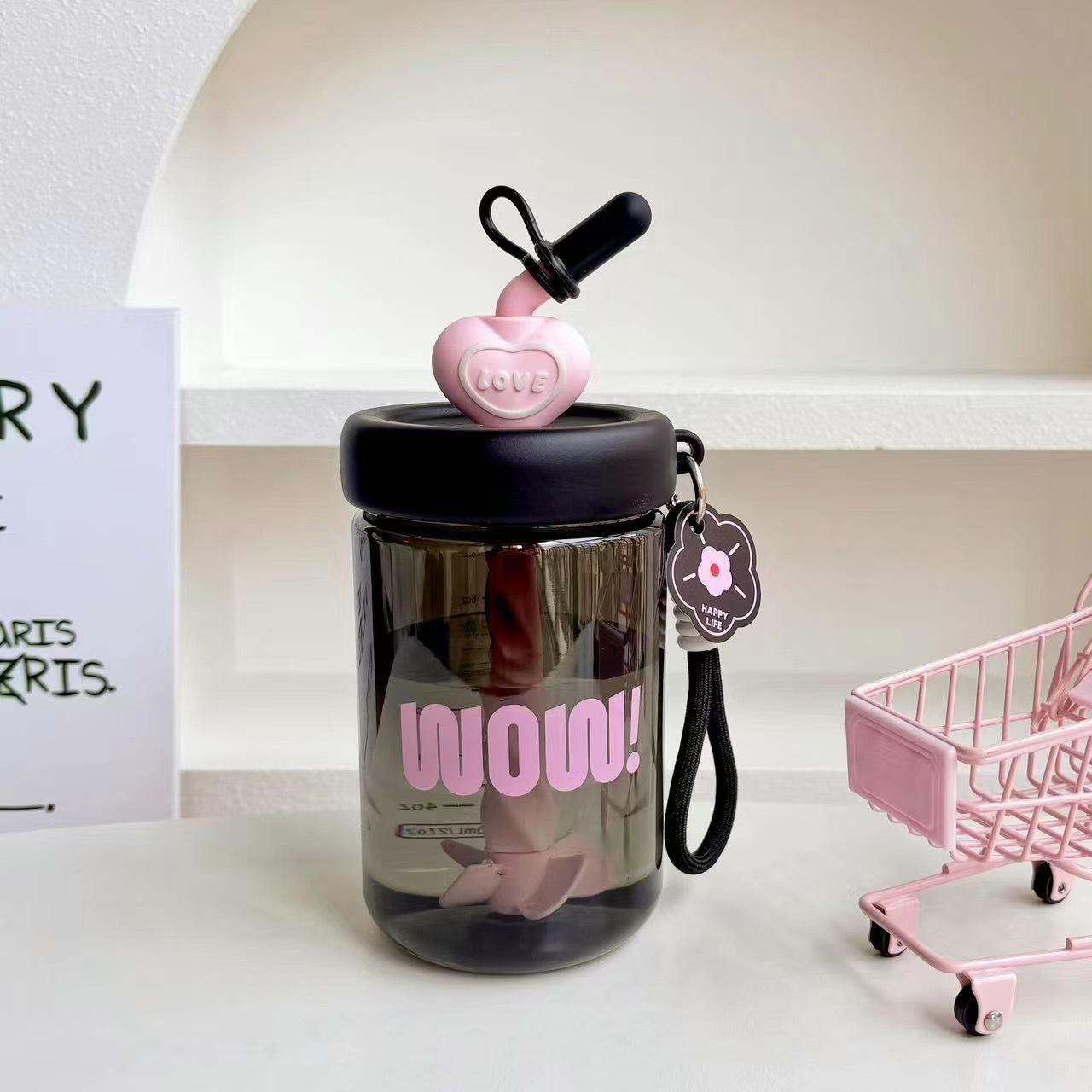 Energetic Portable Cute Student Straw Cup for Kids 750ml