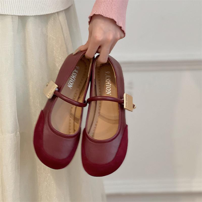 Soft Leather Retro Round Head Metal Buckle Women's Spring and Autumn New Ugly and Cute Small Leather Shoes Women