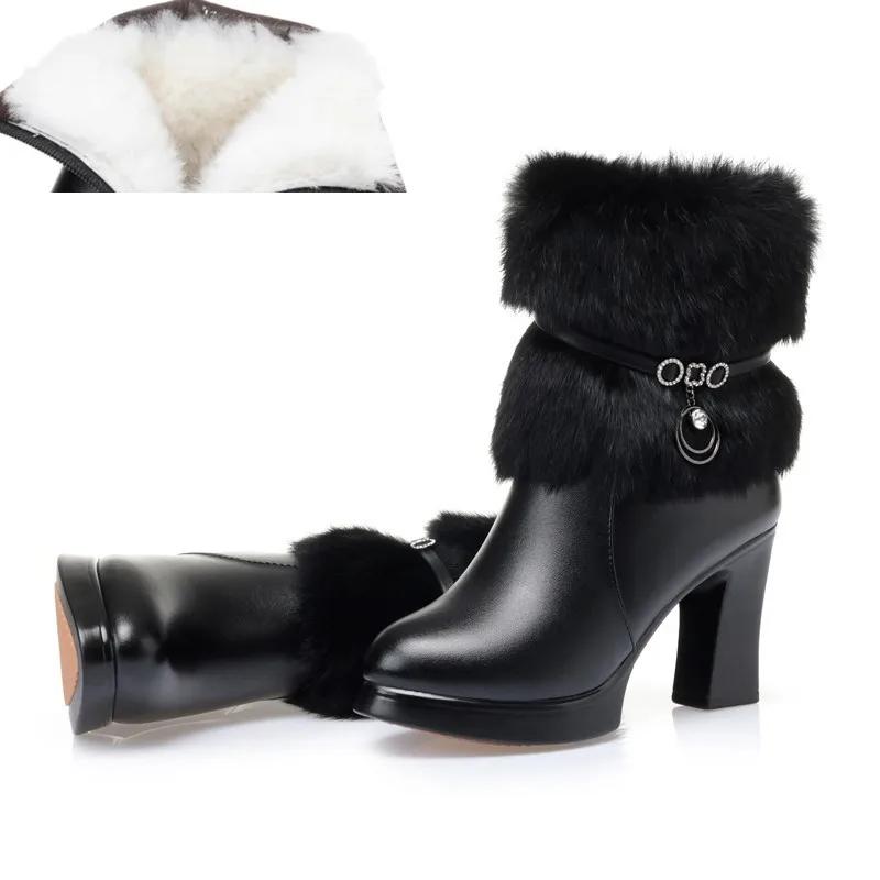 Women Winter Boots  New Round Toe Fashion Women's Fashion Boots Natural Wool Lining Rabbit Fur Women Ankle Boots