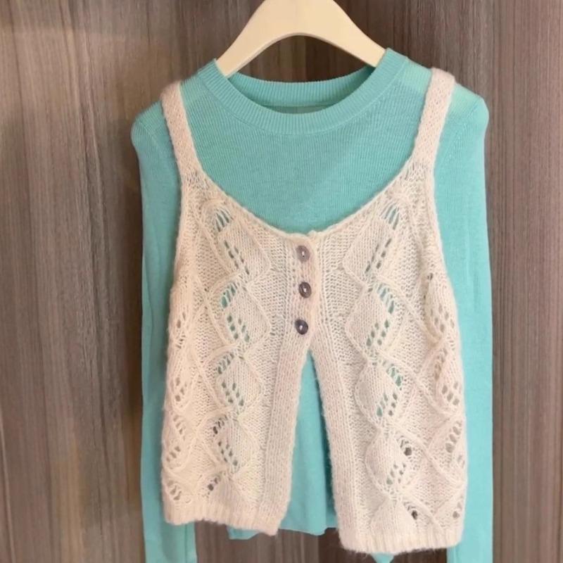 Autumn wear vest knitted vest suspenders stacked green inner bottoming shirt top women's two-piece suit