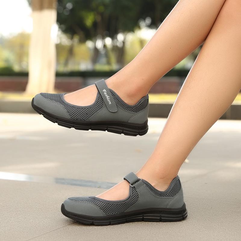 Classic Summer Women Casual Shoes Soft Portable Sneakers Walking Shoes Flat Soles for Women Breathable Slip on White Shoes