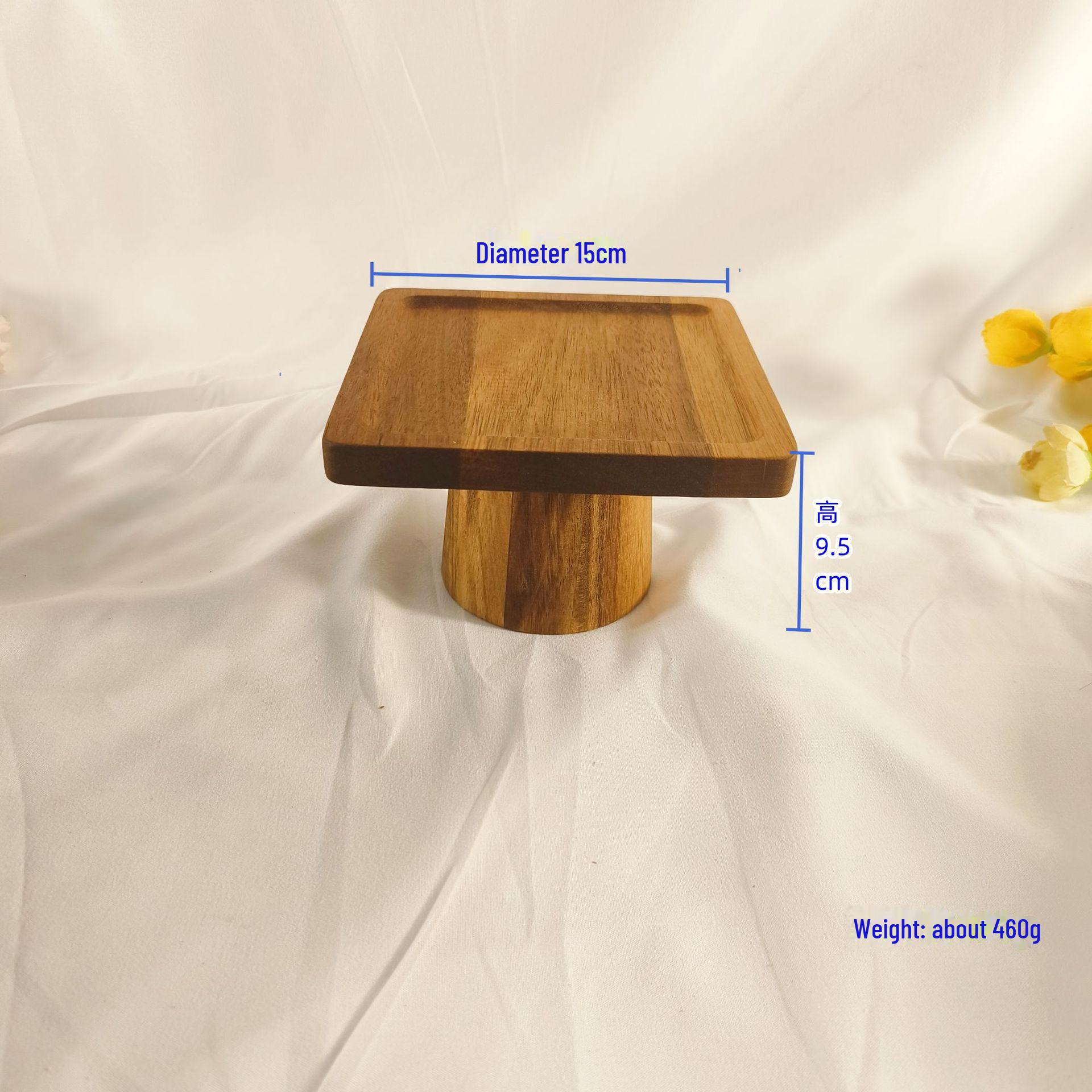 Подставка для торта и десерта из акации