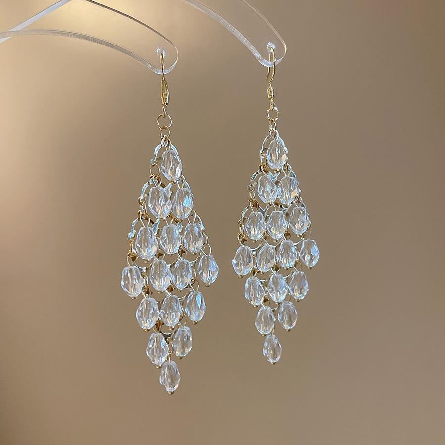 

European and American super flash crystal fringed earrings light luxury stud earrings exaggerated temperament luxury earrings