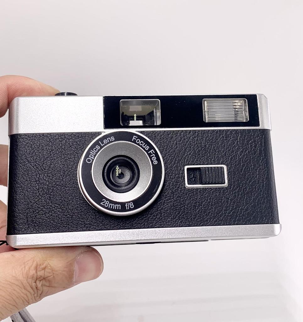 35MM Reusable Retro Film Camera with Flash