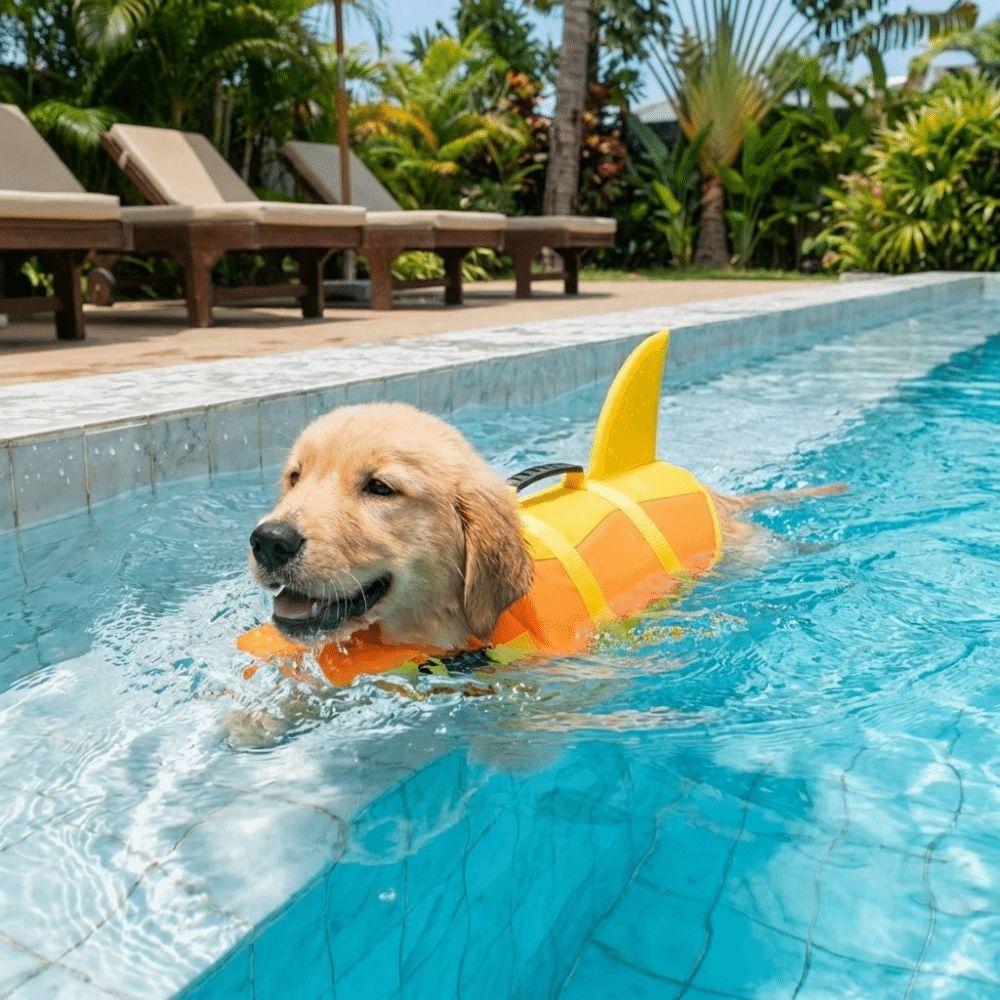 Shark Shape Dog Life Vest Adjustable Dog Life Preserver Dog Swimming Suit Boating Safety
