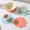 1pc Heat-Resistant Pads Color-Changing When Heated Soft Rubber Pot Holders Burn-Proof Kitchen Household High-Temperature Pads