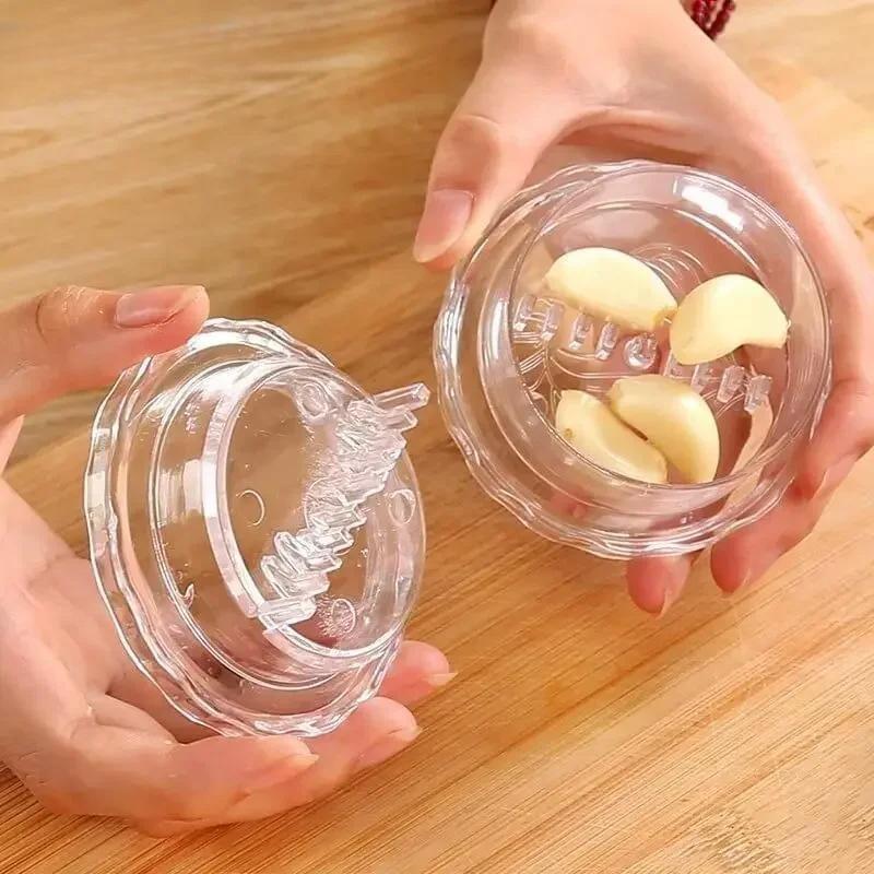 New Kitchen Multifunctional Garlic Crusher Manual Garlic Press Roll Crusher Chopper Home Appliance Kitchen Gadgets Accessories
