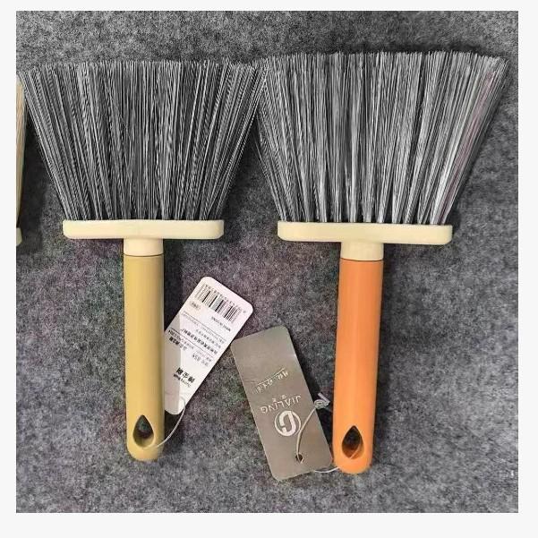 Versatile Crevice Dusting Brush for Home Cleaning – Sofa, Bedroom, Window Sills & Grooves.