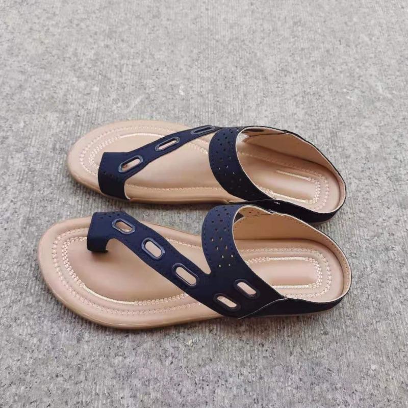 New toe slippers hollow splicing flat bottom casual 414243 large size sandals