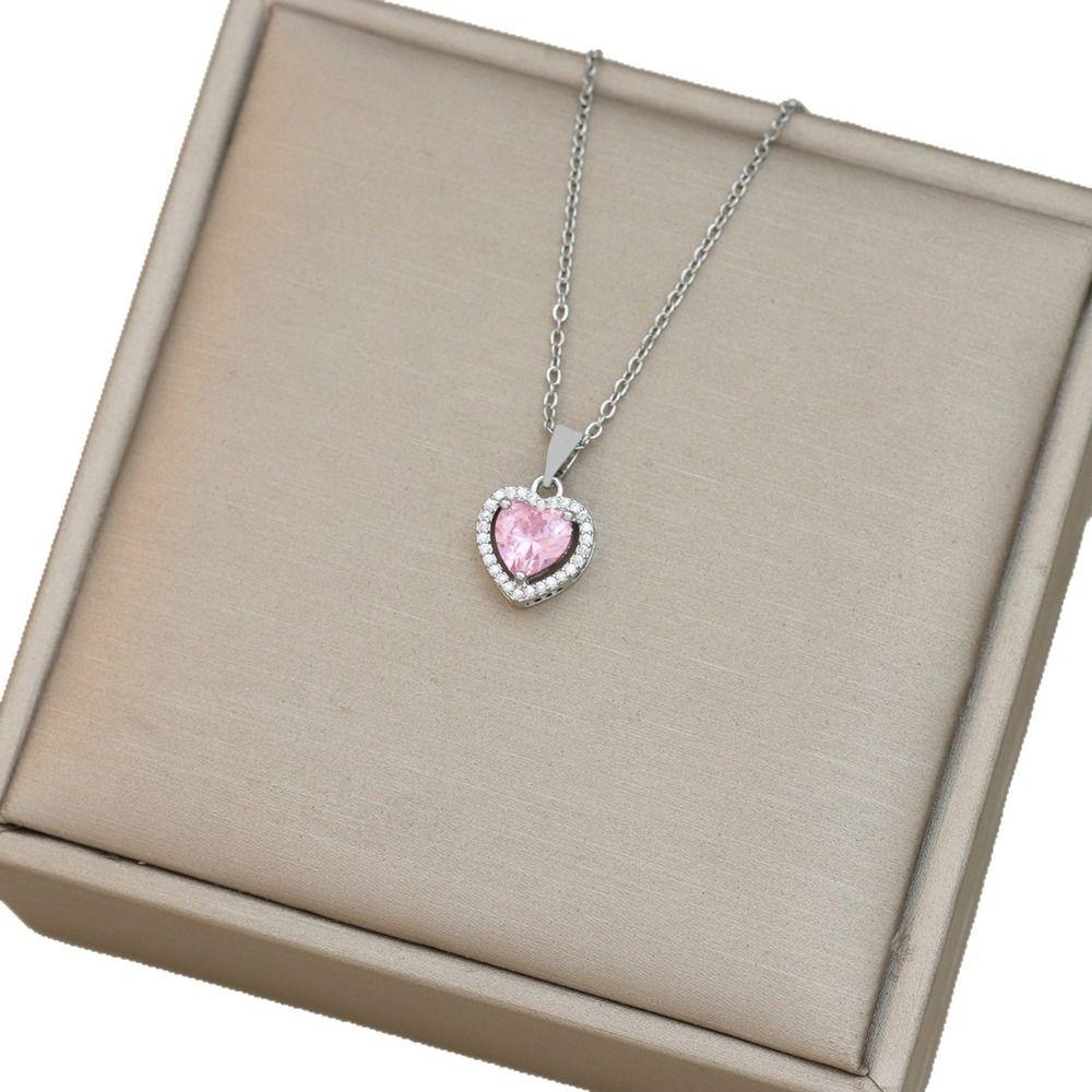 Crystal Inlaid Crystal Necklace Elegant Charm heart necklace  Valentine's Day Gift