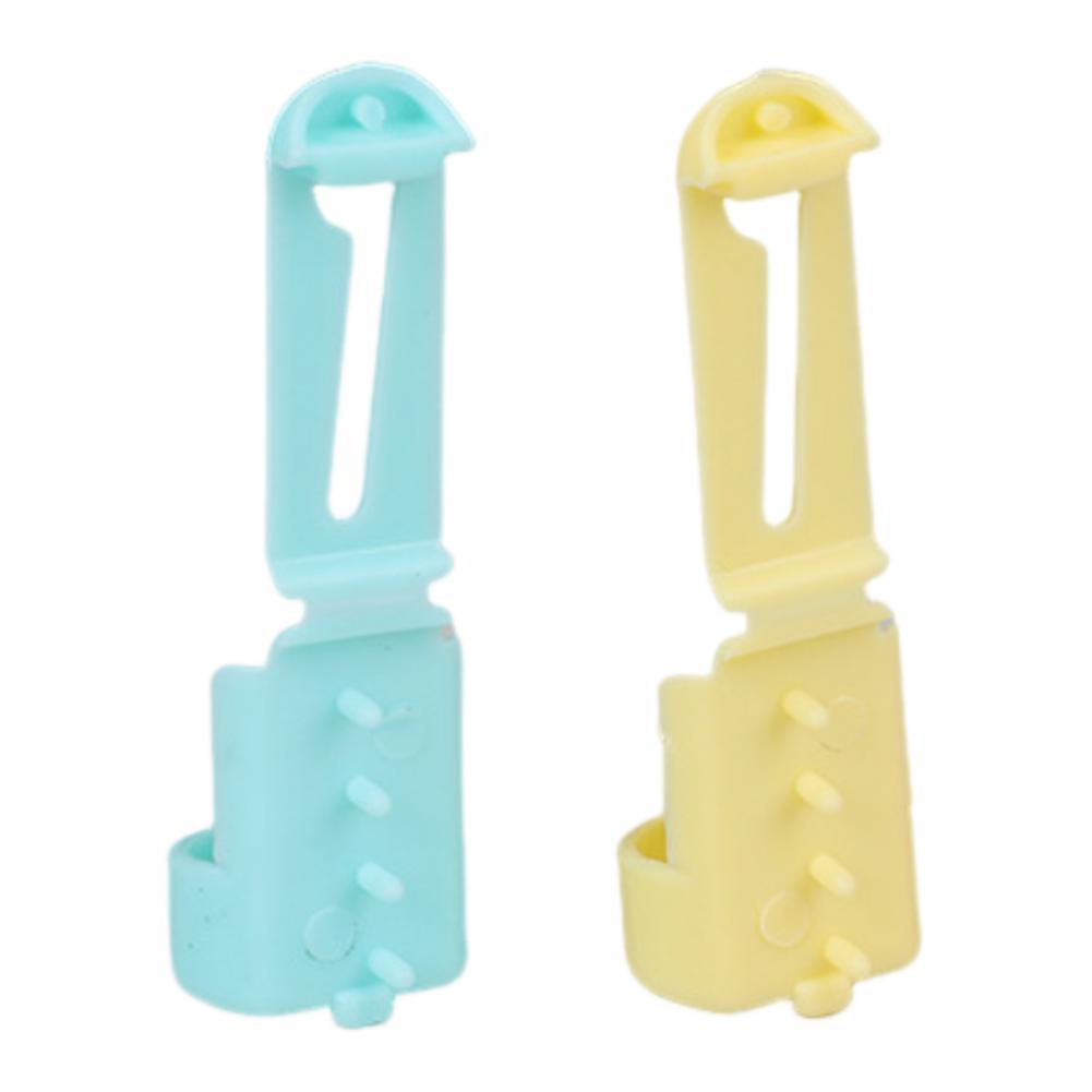 Crochet Gift Idea Adjustable Yarn Guide Ring for Crocheters Knitters Tension Control Tool for Lefties Righties Crochet for Women