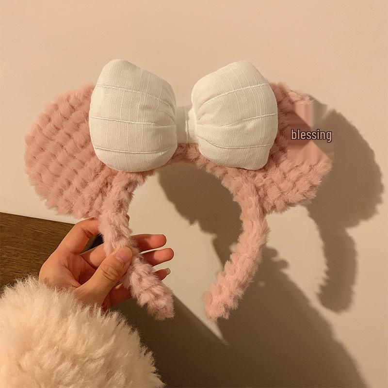 Cute Bow Bear Plush Headband for Women - Korean Style Cartoon Ear Hair Accessory for Autumn and Winter Face Washing