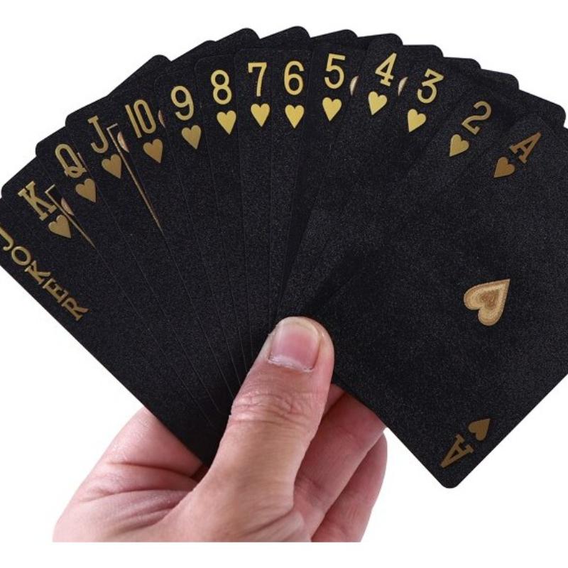 Su Geçirmez Siyah Altın Oyun Kartları Premium Kumarhane Sınıfı Poker Destesi Seti Zarif Tasarım Dayanıklı PVC Malzeme Parti Poker Kartları