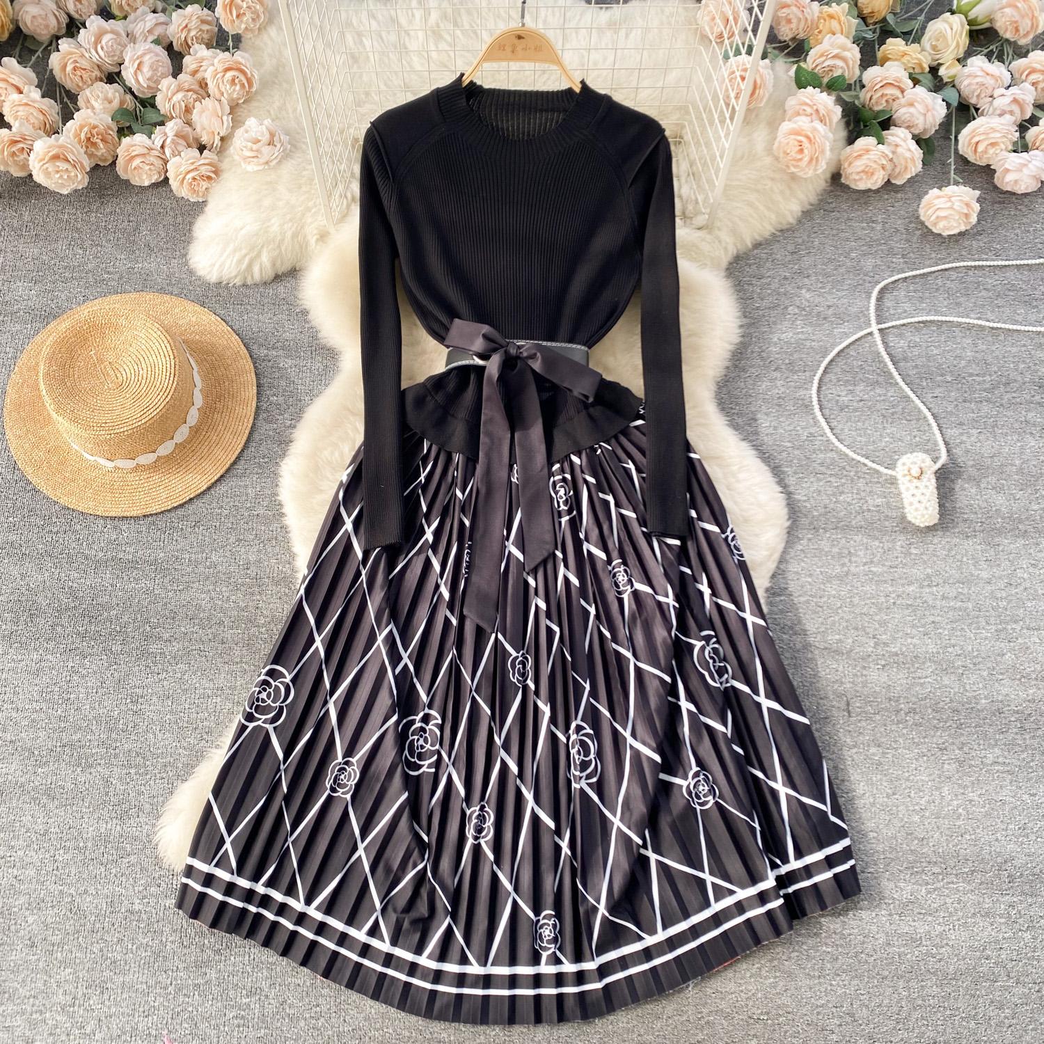 

Новое осенне-зимнее трикотажное женское платье с ретро-цветочным принтом, плиссированное платье для женщин, элегантное эластичное платье миди с поясами One Size