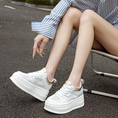 Damenschuhe – Sportschuhe