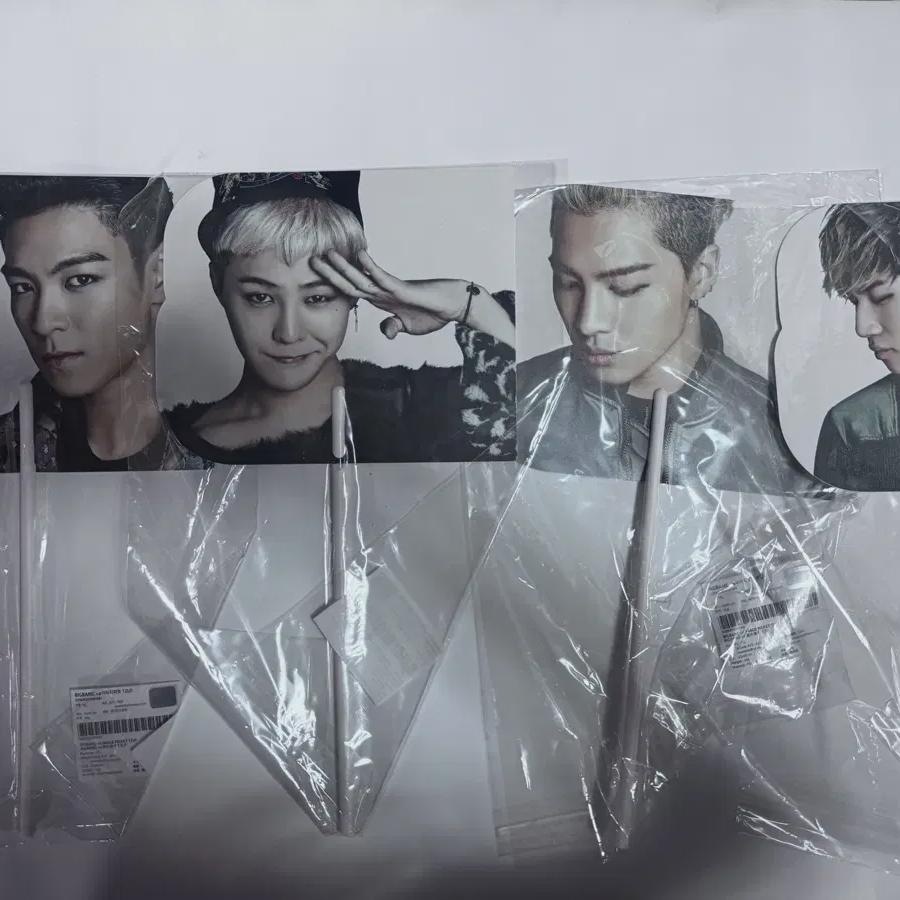 

Big Bang Alpacon Official Goods Image Picket