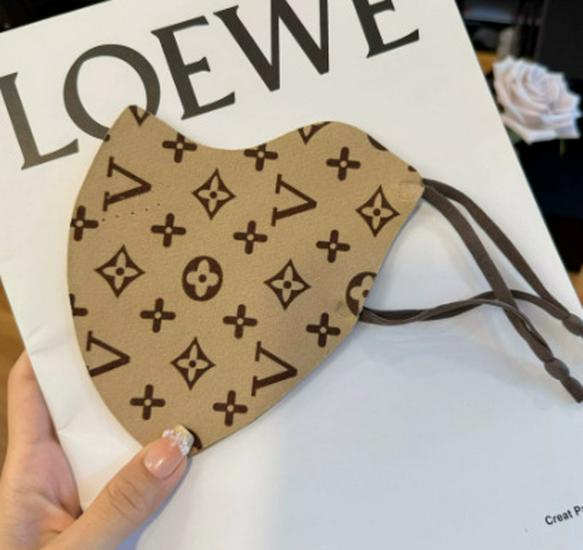 

Stylish Warm Fleece Mask: Breathable 3D Support for Cycling in Autumn & Winter