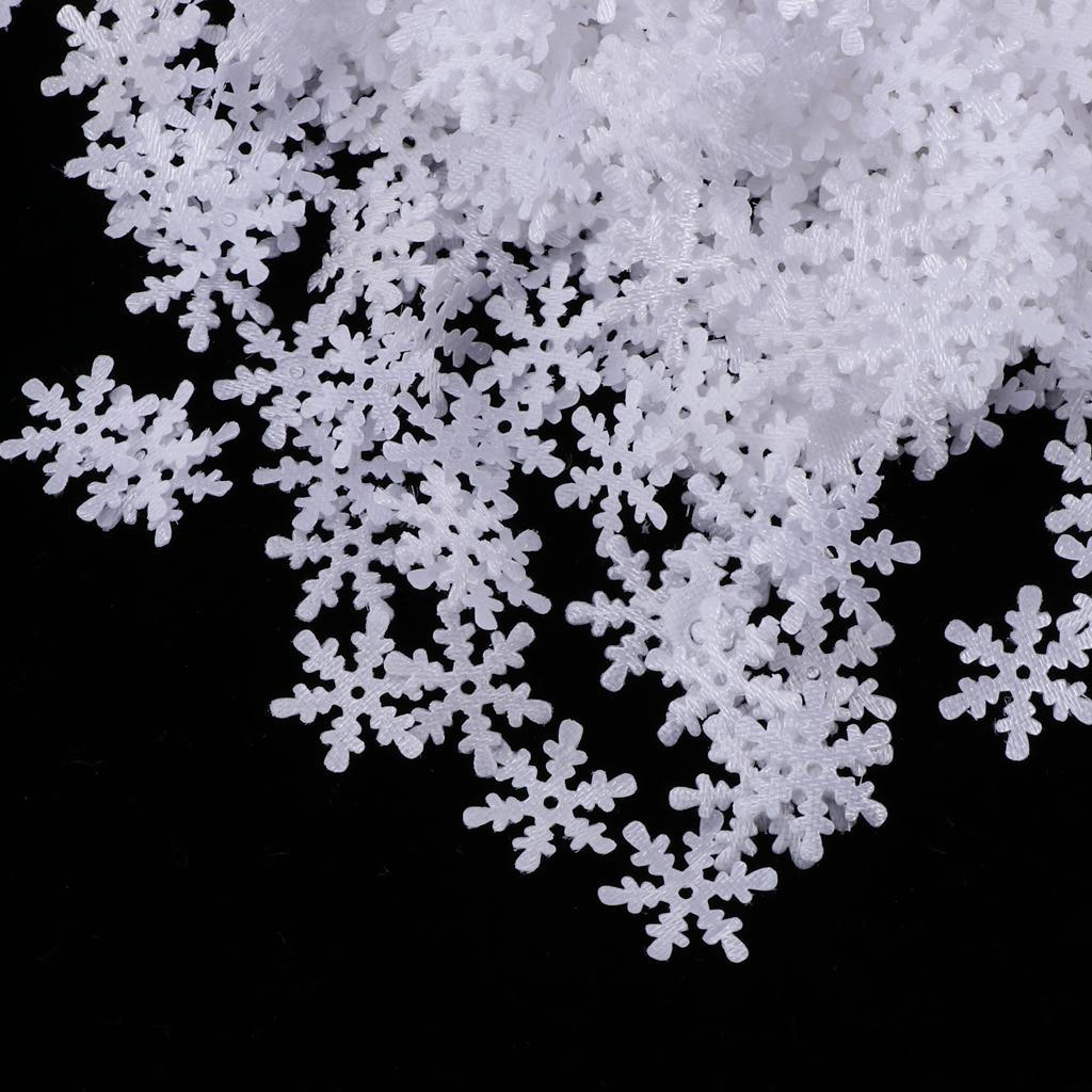 1000 Pieces 15mm DIY Christmas Non-Woven Snowflake Confetti Bag