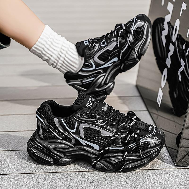 22 neue lässige Mesh-Low-Top-Dad-Schuhe mit dicken Sohlen, bequem und atmungsaktiv