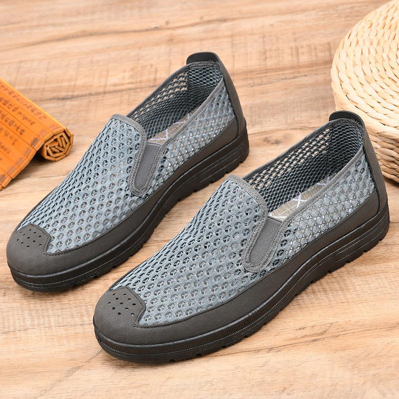 

Летняя сетчатая полая повседневная обувь мягкая подошва дышащая тканевая обувь мужская обувь средняя и старая 44