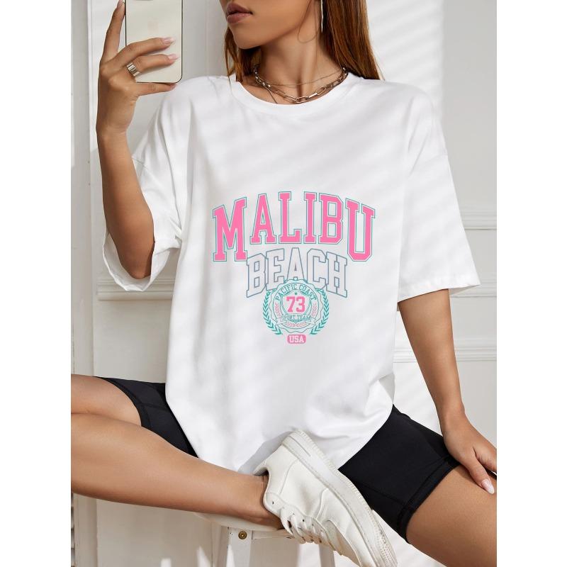 Übergroßes T-Shirt Weiß Malibu Beach Grafikdruck Mit Pinkem Und Blauem Text Und 73 Logo Sommer Freizeitkleidung Für Frauen