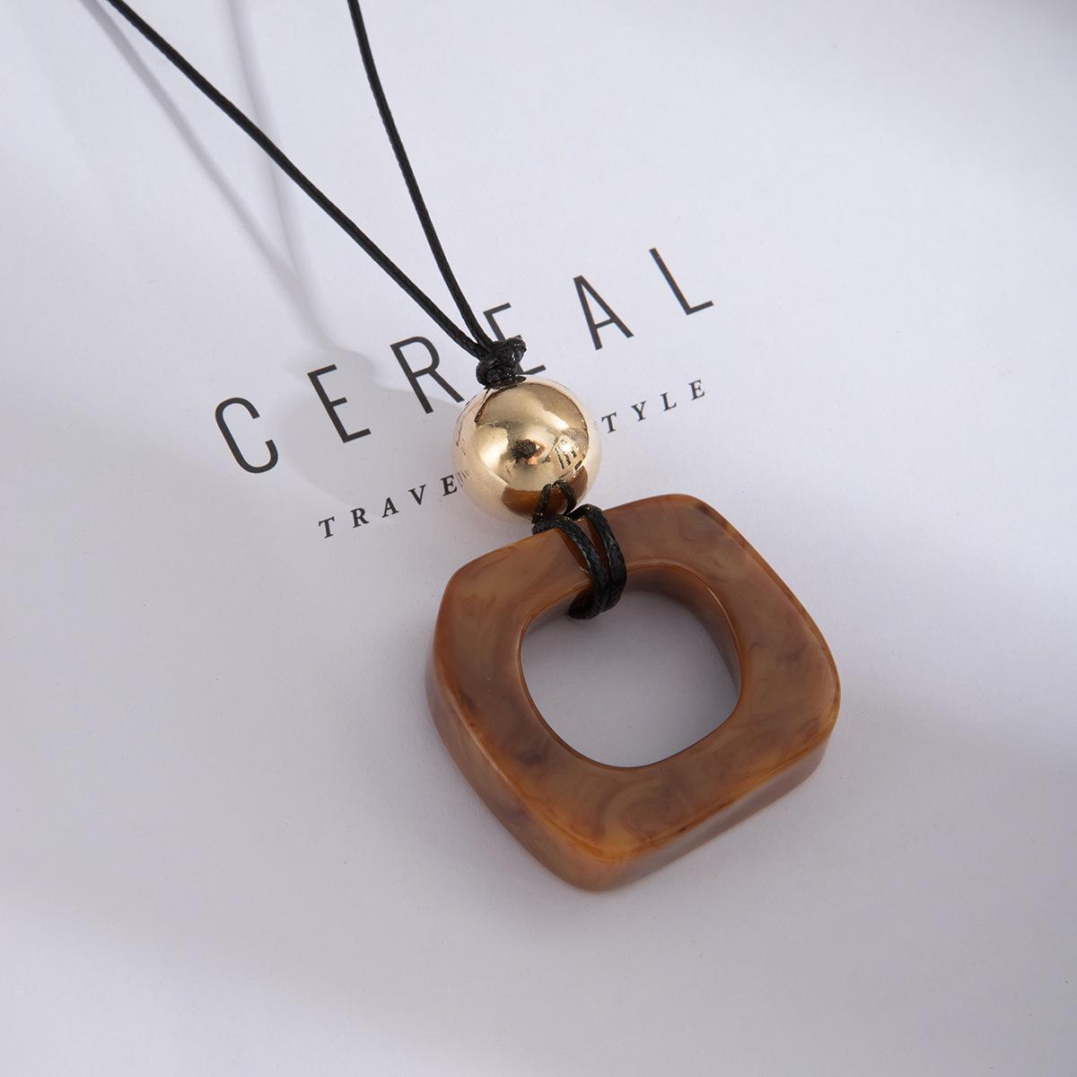 

Zen Irregular Square Hollow Necklace, Retro Ethnic Style Camel Bone Resin Sweater Chain For Women