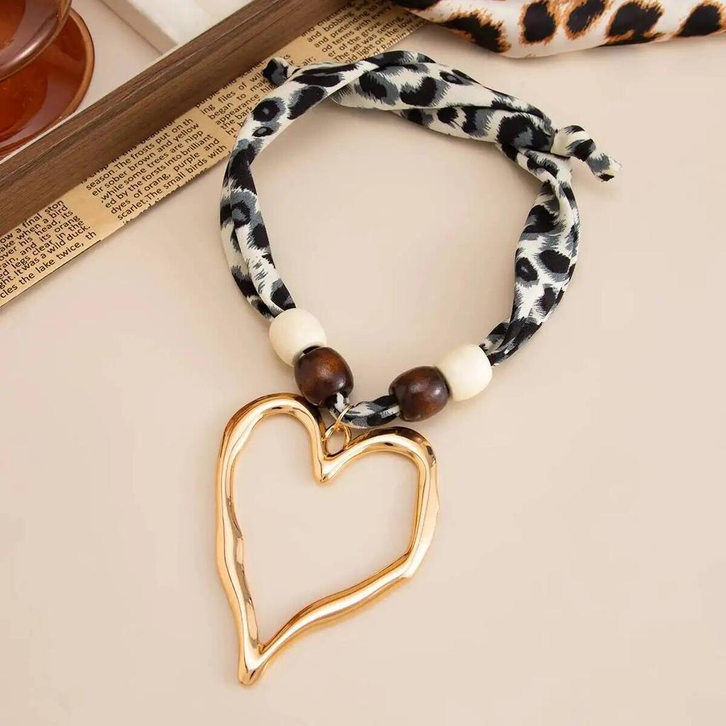 SHIXIN 2 Styles Fashion Hollow Big Love Heart Pendant Necklace for Women Vintage Leopard Chiffon Wood Bead Choker Necklace Gift