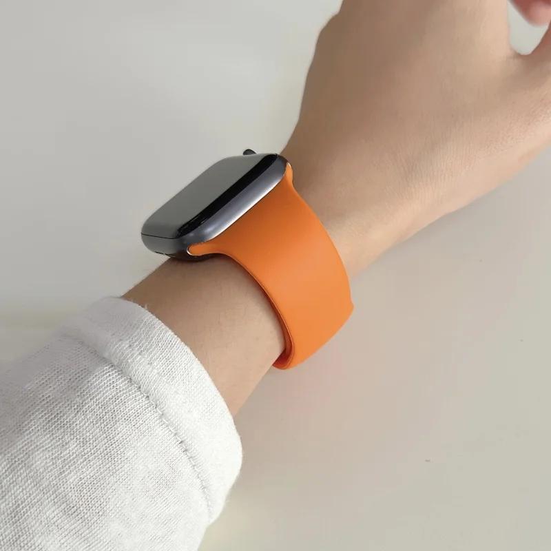 Straps For Watch 10 46 Mm 49mm 44 Mm 45mm 40mm 42mm 41mm 38mm Sport Bracelet iWatch Series 9 8 7 SE Ultra 2 Silicone Band