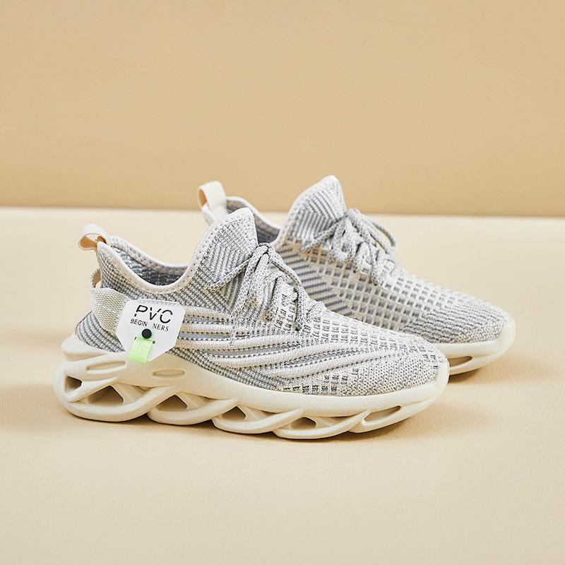 

Пара кроссовок в корейском стиле из дышащего трикотажа - Летние кроссовки для бега и повседневной носки H8080 Size 36