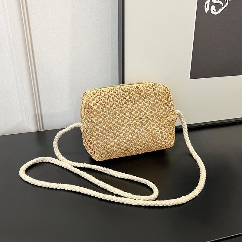 

Летняя новая модная плетеная сумка из соломы, сумка через плечо, маленькая квадратная сумка, женская сумка, поддерживает смешанную партию хаки