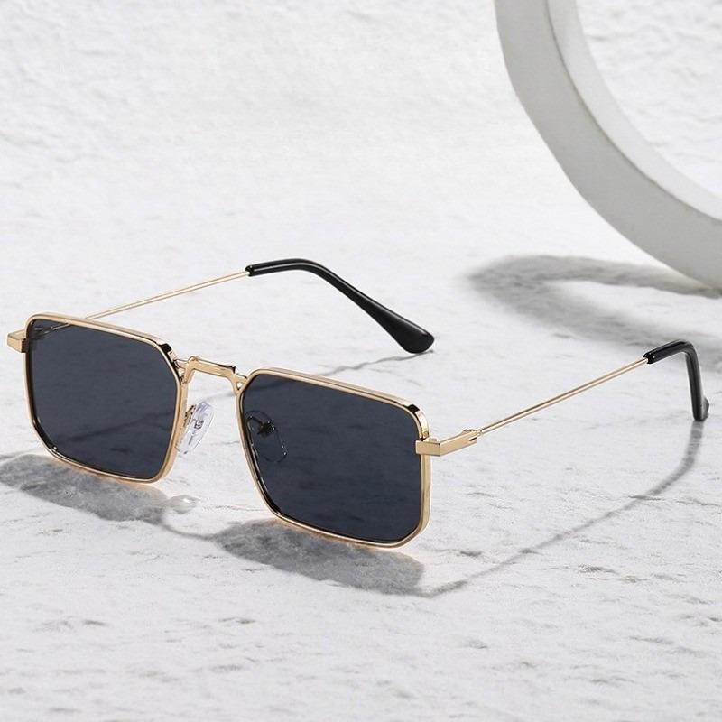 Rectangular Metal Sunglasses for Men Original European and American Retro Fashion Trends Shades for Men Steampunk Glasses