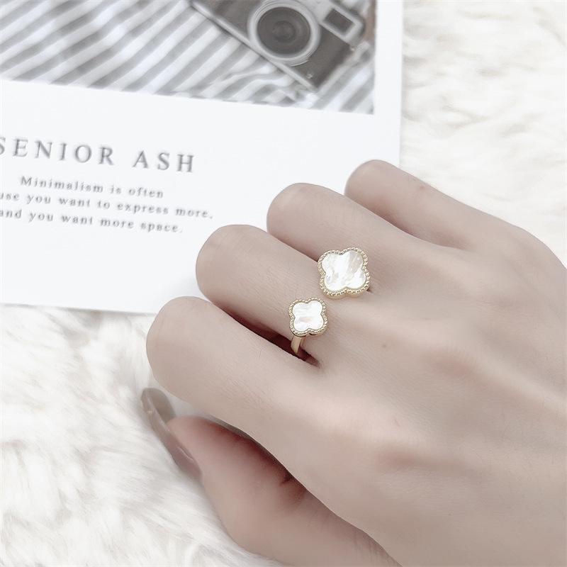 Women s Versatile Light Luxury Four-Leaf Clover Mother-of-Pearl Ring Adjustable Open Size