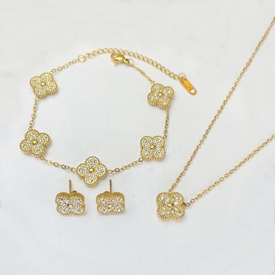 3PCS Four Leaf Clover Bracelet, Necklace, Ear Set, the Best Gift for Family and Friends